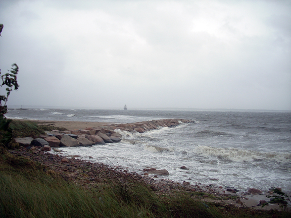 East Beach 1 Hurricane Irene - 8-28-2011 - New Bedford, Ma - www.WhalingCity.net